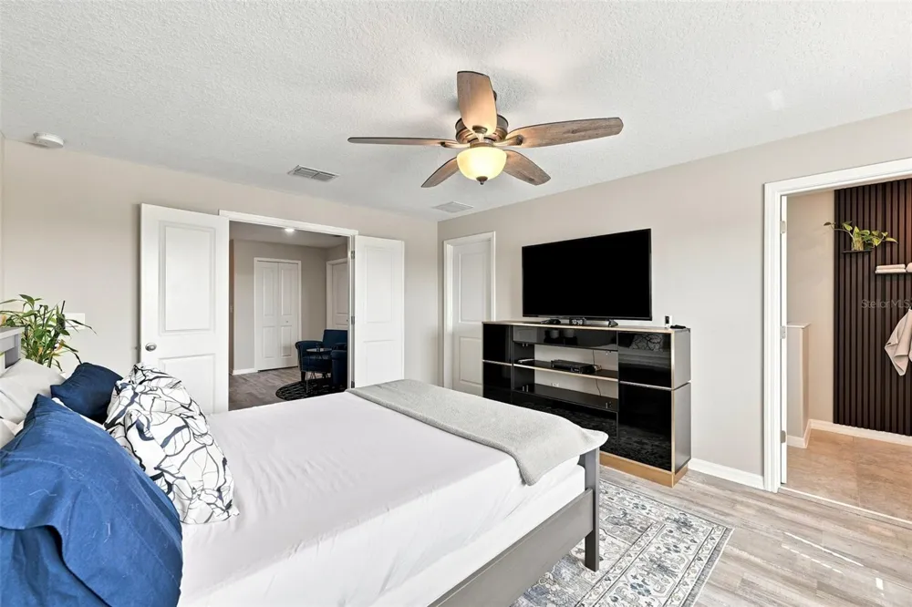 15548 FLORENCE HOLLOW PLACE Sun City Center, FL 33573