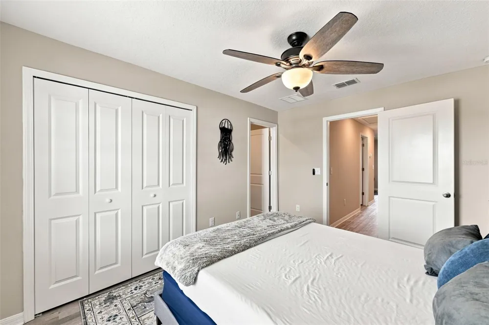 15548 FLORENCE HOLLOW PLACE Sun City Center, FL 33573