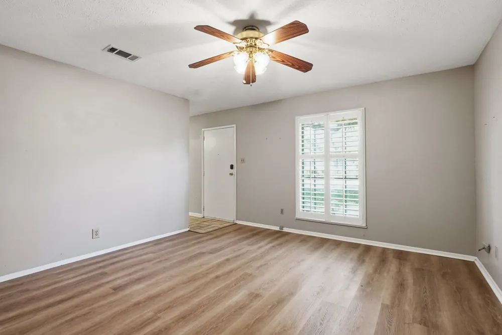 2601 W 5th Corsicana, TX 75110