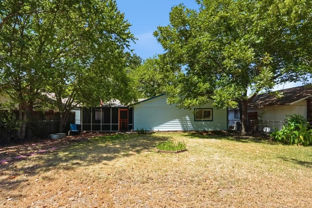 2601 W 5th Corsicana, TX 75110