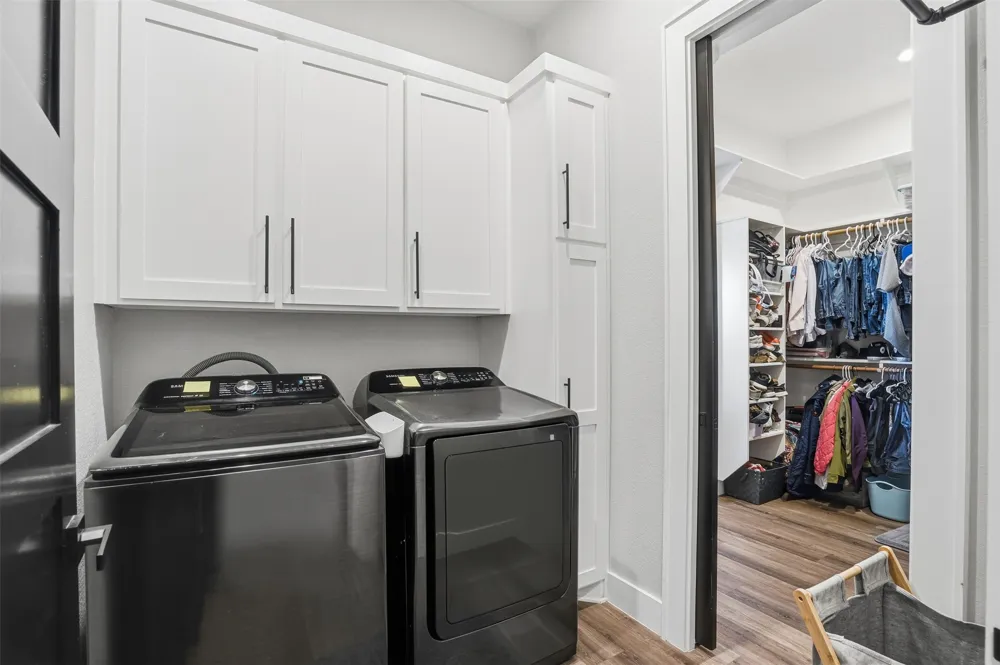 8410 County Road 301 Grandview, TX 76050