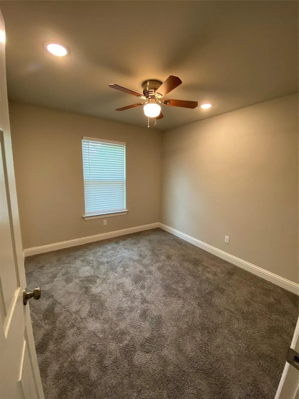 813 W Coffin Street #815 Denison, TX 75020