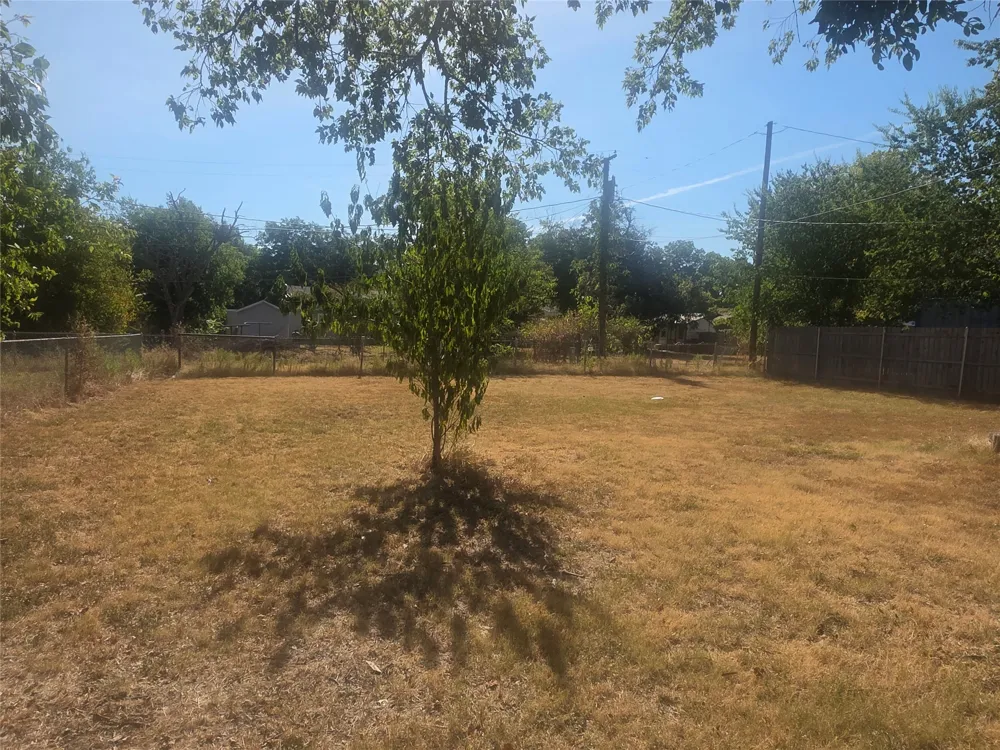 209 Ohio Avenue Graham, TX 76450