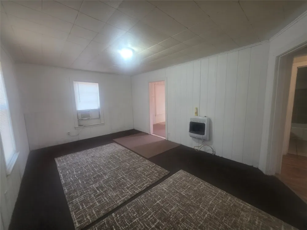 209 Ohio Avenue Graham, TX 76450