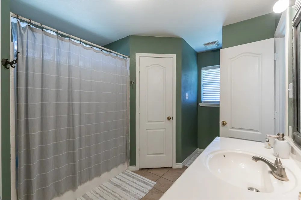 3934 Wake Forest Lane Abilene, TX 79602