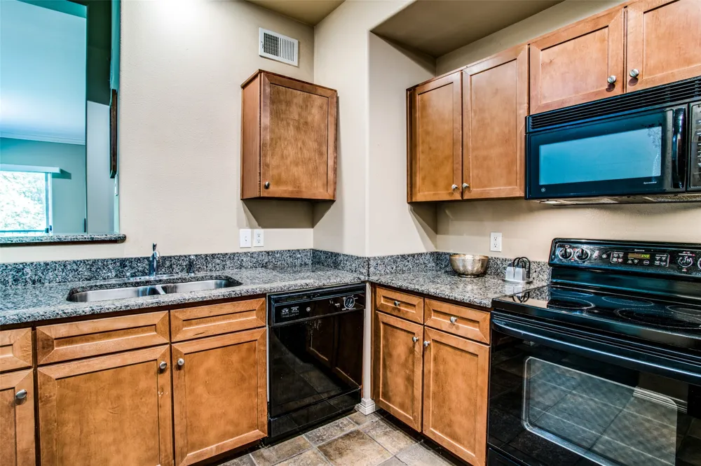 330 Las Colinas Boulevard E #464 Irving, TX 75039