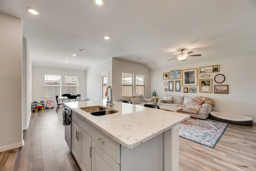 2373 Aspen Hill Drive Forney, TX 75126