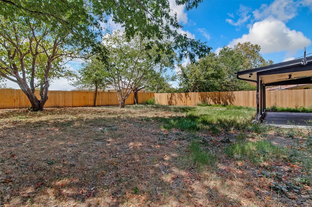 118 Lorie Street Alvarado, TX 76009