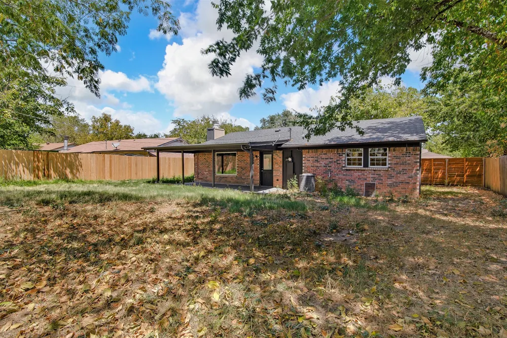118 Lorie Street Alvarado, TX 76009