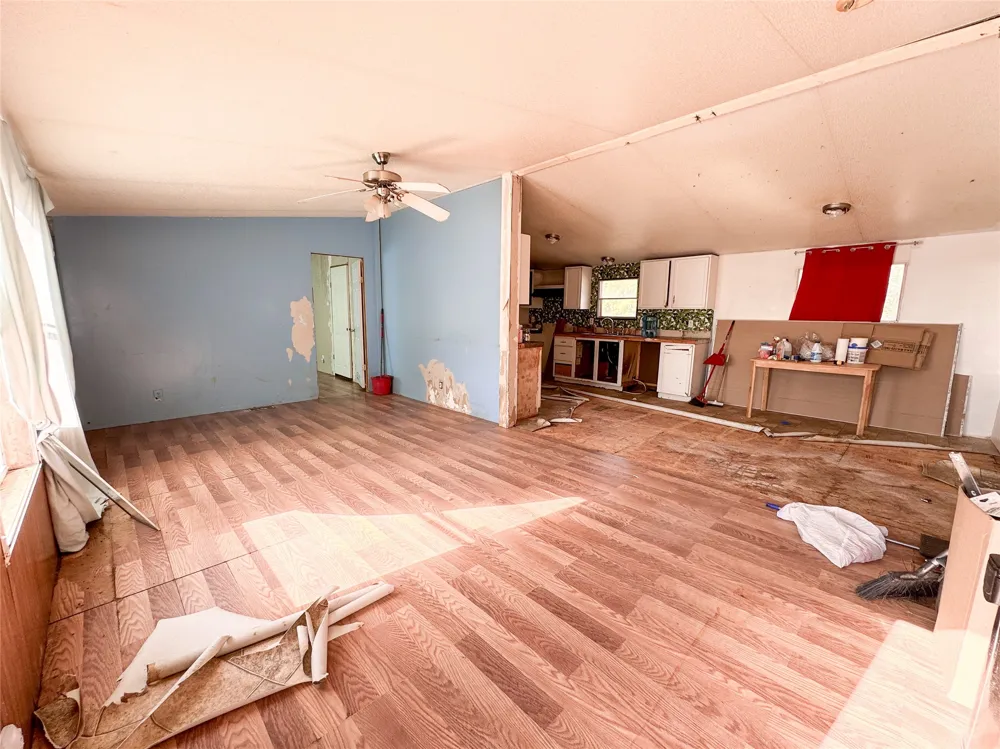 105 Avenue L Haskell, TX 79521