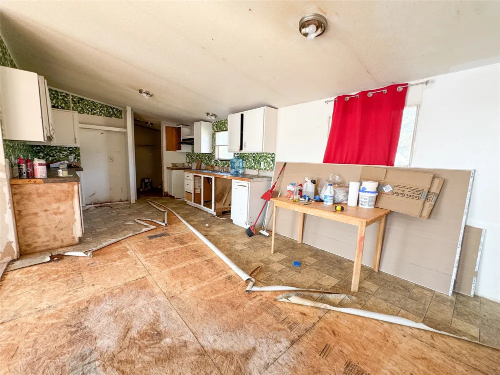 105 Avenue L Haskell, TX 79521