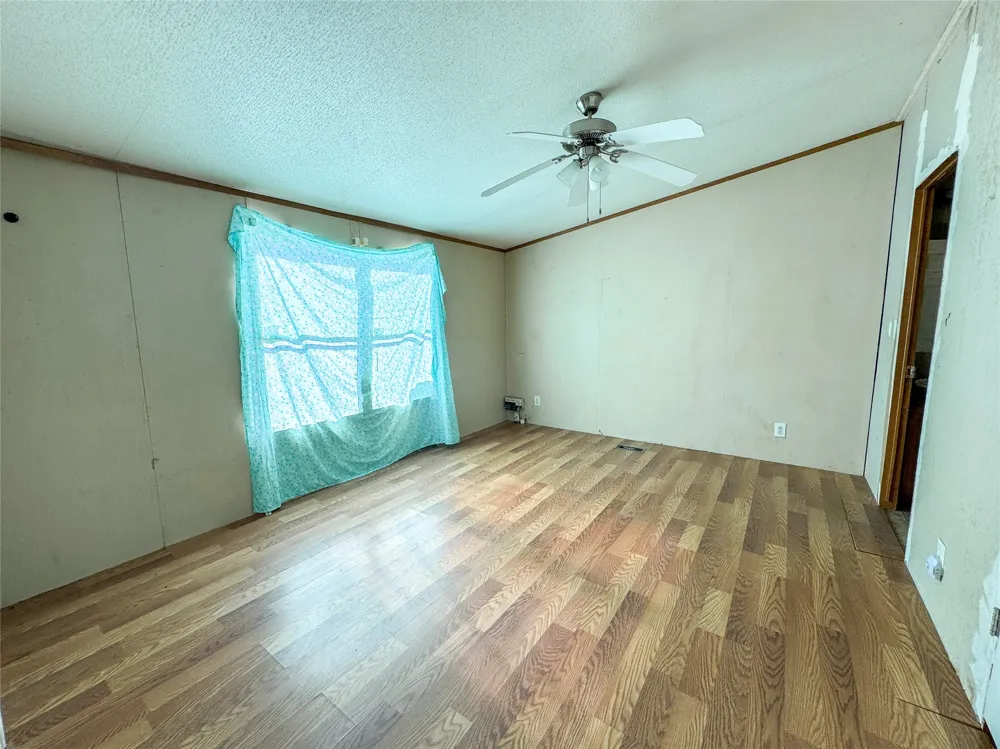 105 Avenue L Haskell, TX 79521