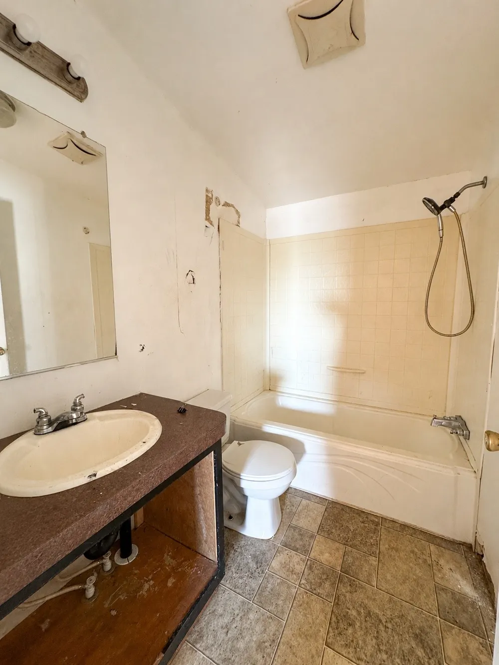 105 Avenue L Haskell, TX 79521