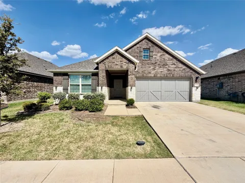 2704 Rambling Road