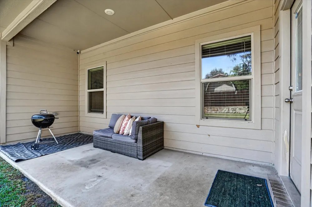 1425 Bennett Drive Burleson, TX 76028