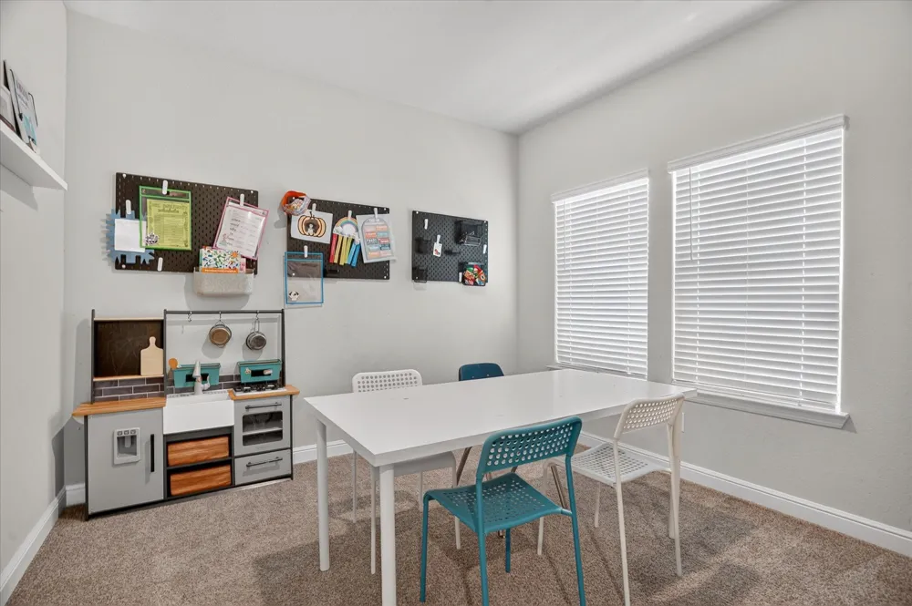 1425 Bennett Drive Burleson, TX 76028