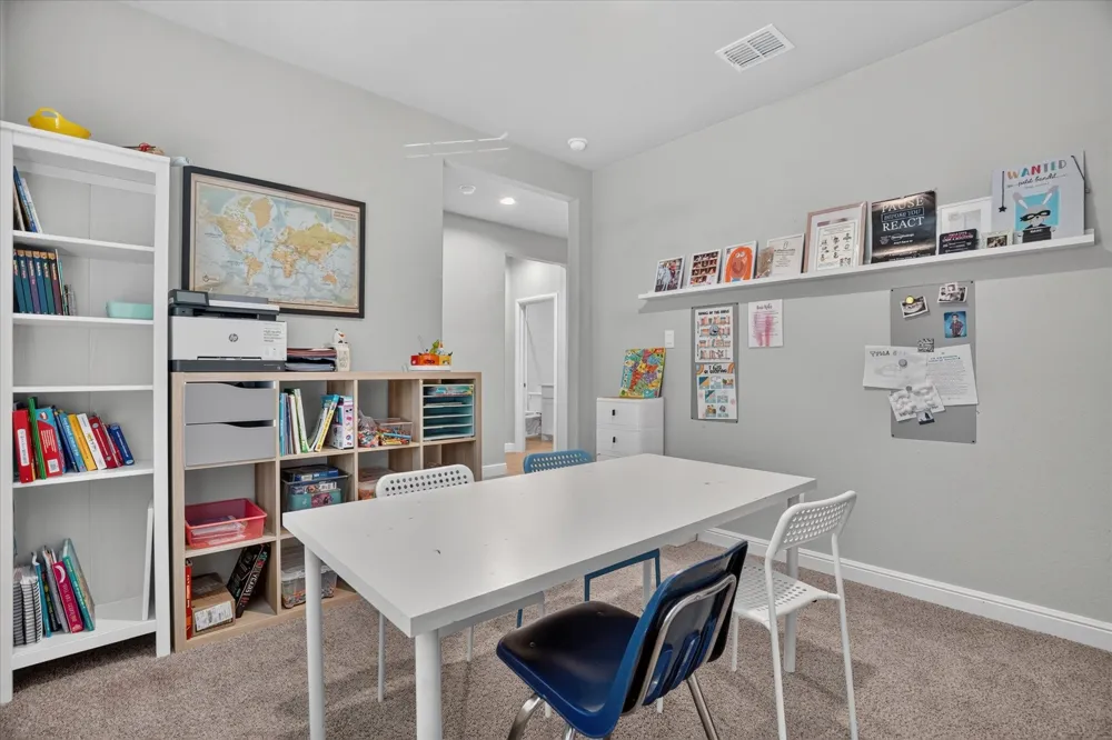 1425 Bennett Drive Burleson, TX 76028