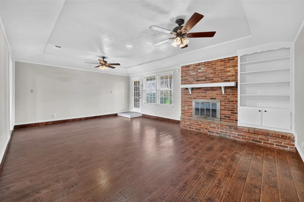 7217 Timberlane Drive North Richland Hills, TX 76182