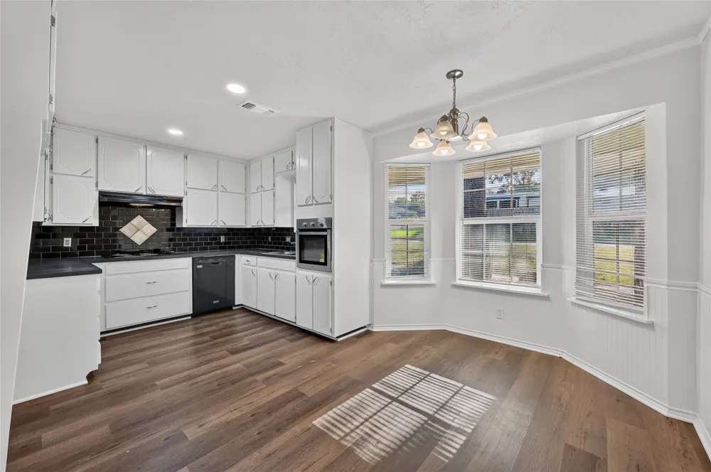 7217 Timberlane Drive North Richland Hills, TX 76182