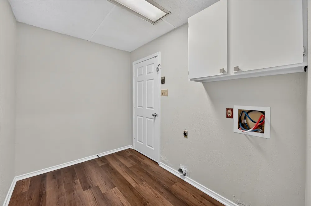 7217 Timberlane Drive North Richland Hills, TX 76182