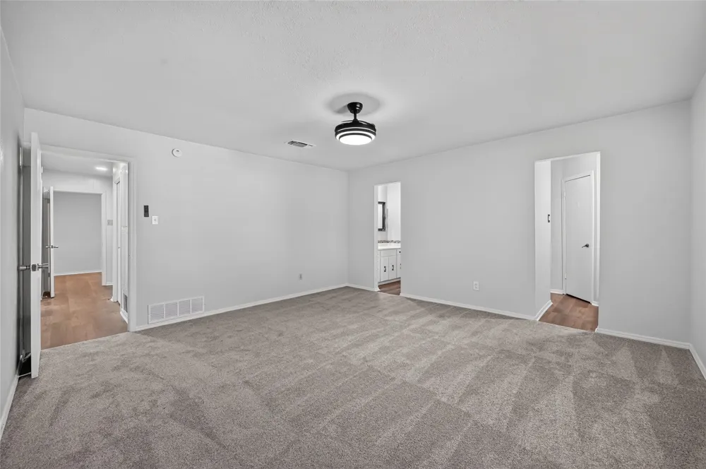 7217 Timberlane Drive North Richland Hills, TX 76182