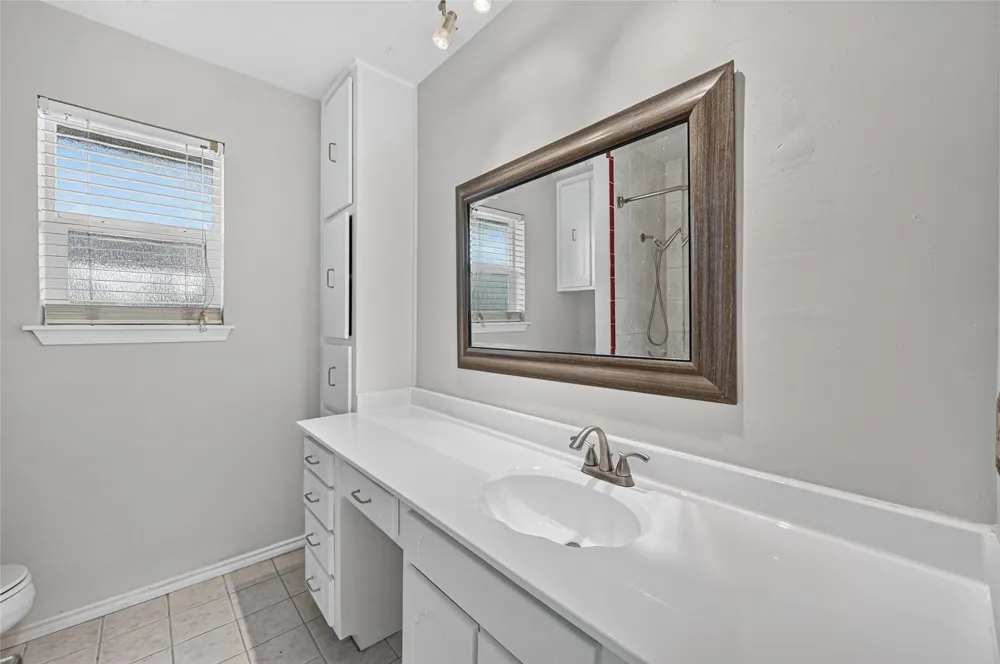 7217 Timberlane Drive North Richland Hills, TX 76182