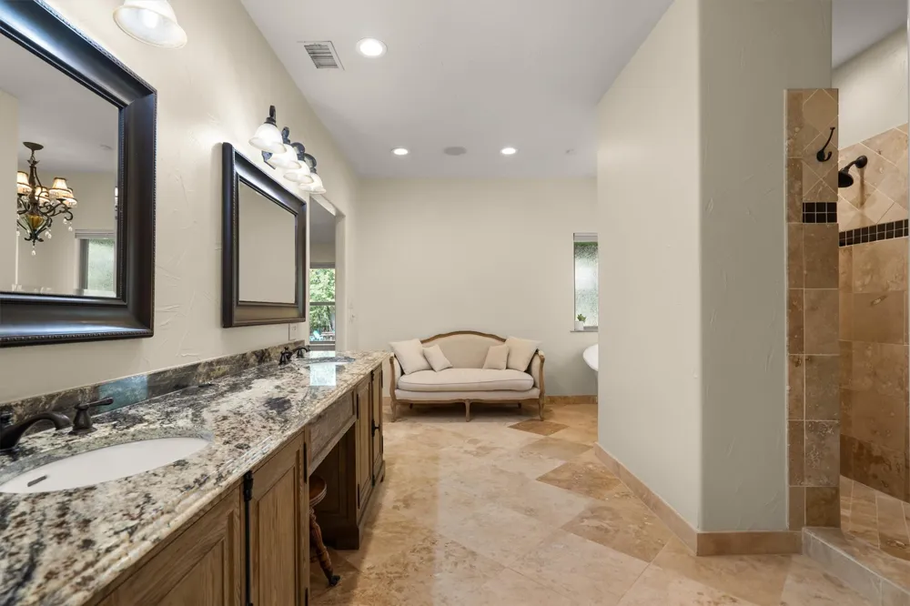 1011 Thornridge Court Argyle, TX 76226