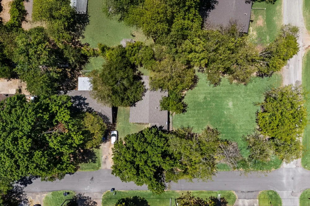 1700 S Clay Street Kaufman, TX 75142