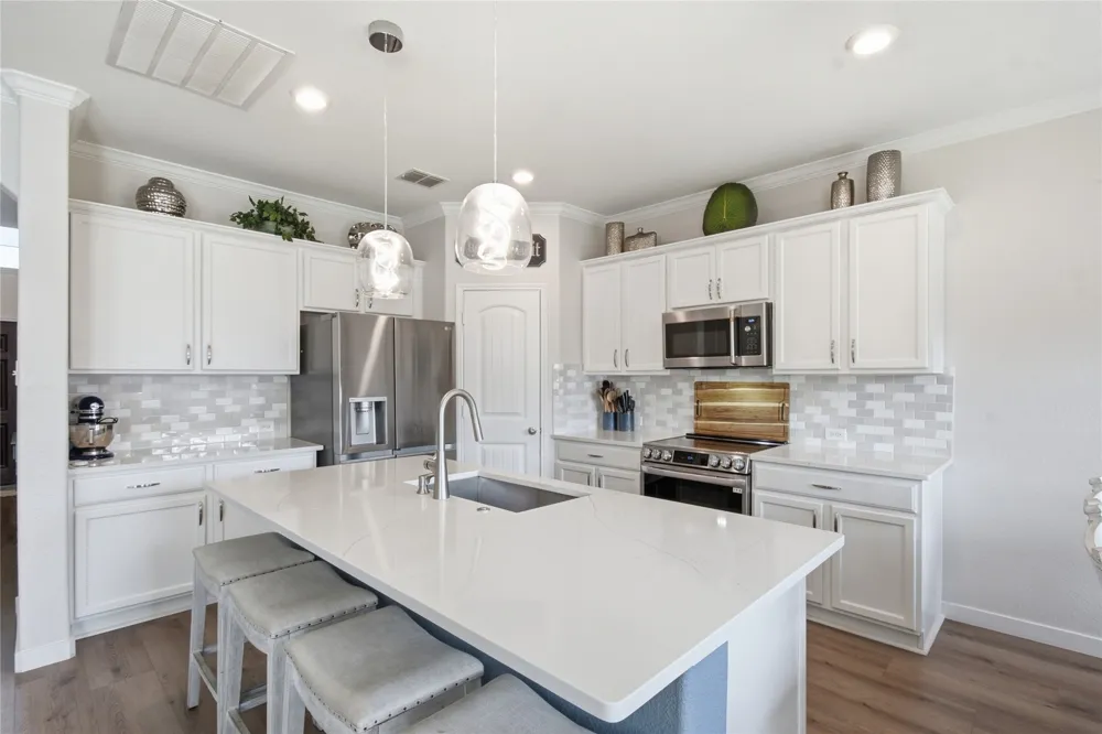 11512 Aquilla Drive Frisco, TX 75036