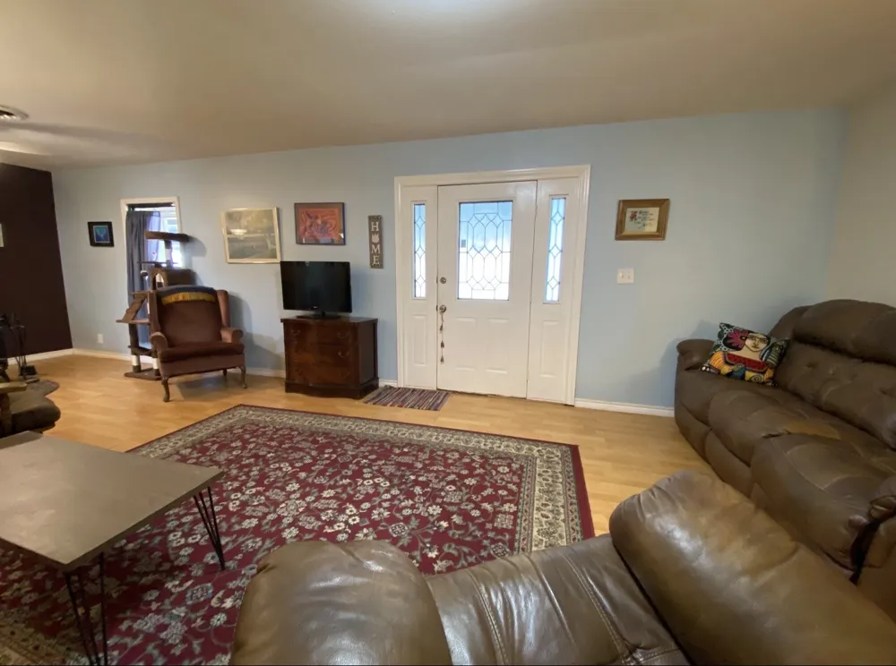 106 Ave. O Olney, TX 76374
