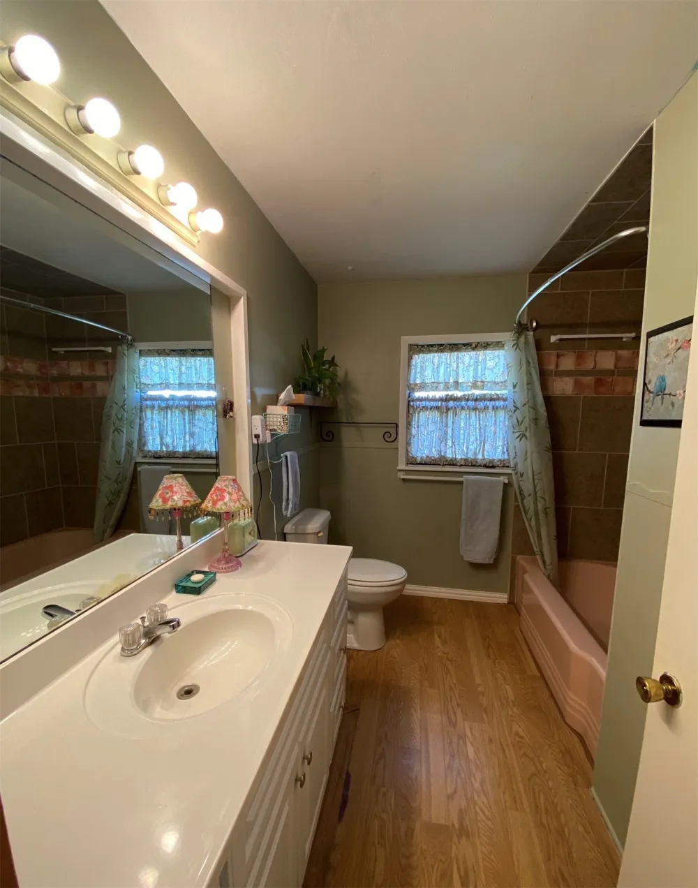 106 Ave. O Olney, TX 76374