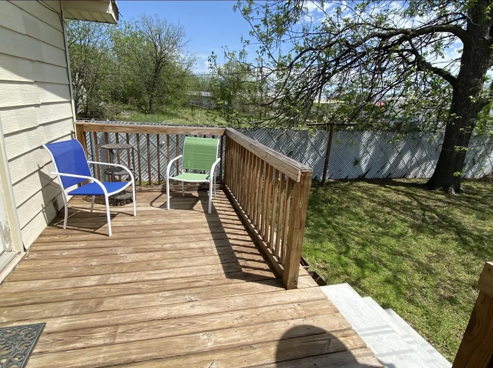 106 Ave. O Olney, TX 76374
