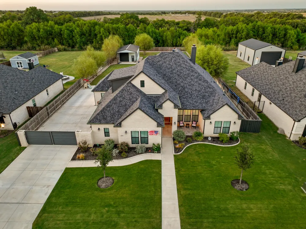 14812 Crystal Spring Drive Justin, TX 76247