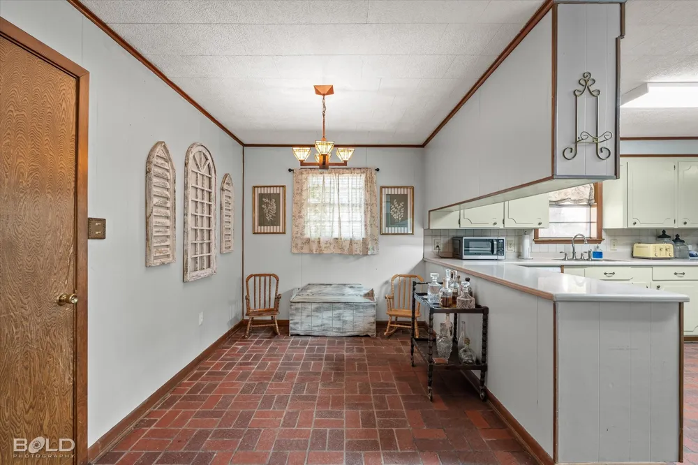 9347 Highway 3 Plain Dealing, LA 71064