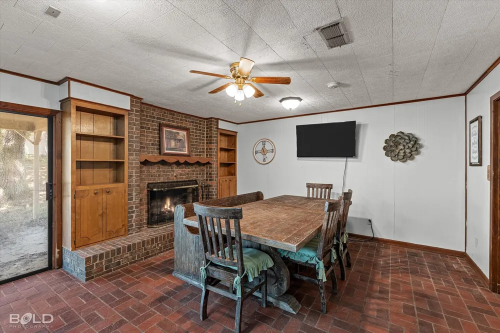 9347 Highway 3 Plain Dealing, LA 71064