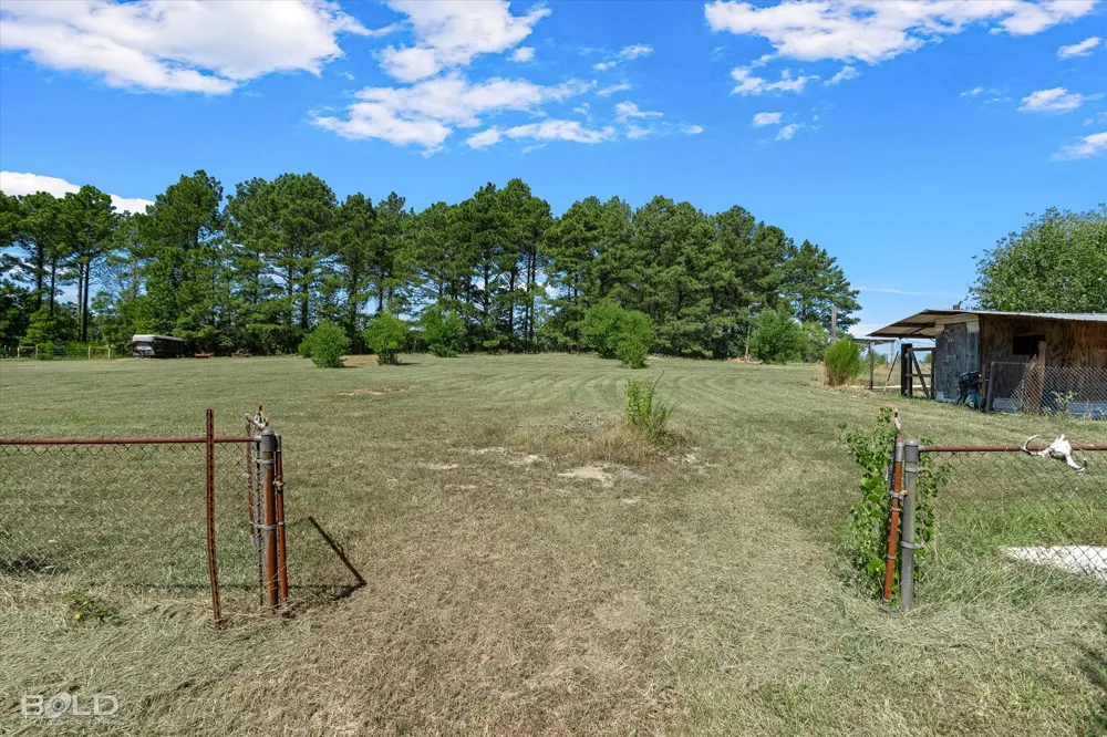 9347 Highway 3 Plain Dealing, LA 71064