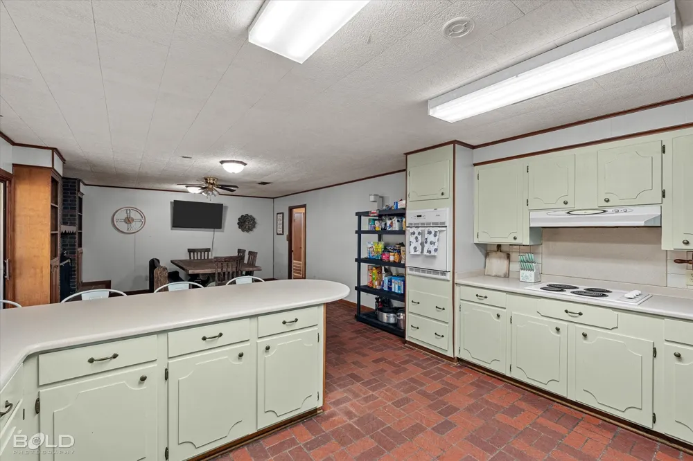 9347 Highway 3 Plain Dealing, LA 71064