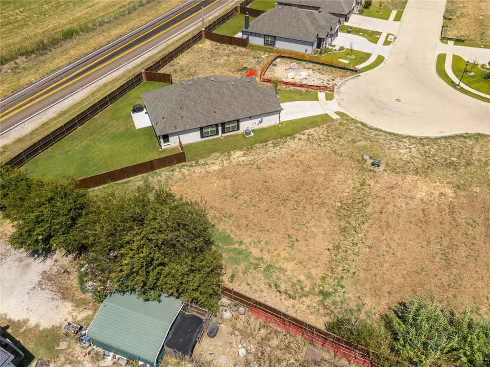 2404 Galaxy Trail Venus, TX 76009