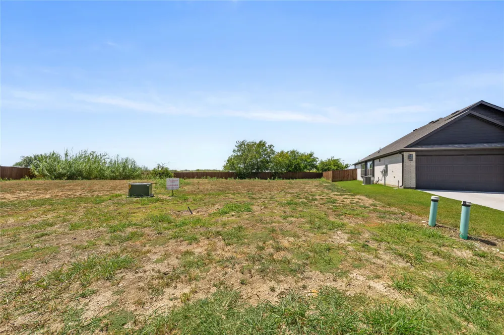 2404 Galaxy Trail Venus, TX 76009