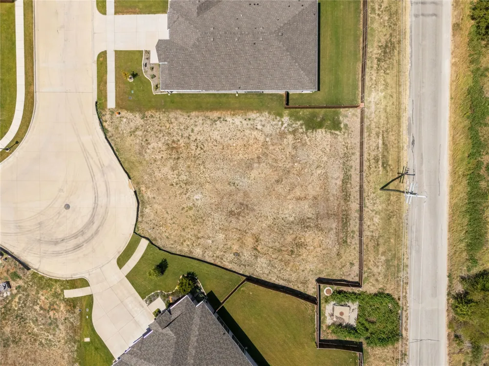 2425 Stardust Trail Venus, TX 76009