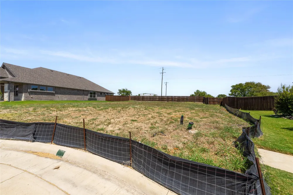 2425 Stardust Trail Venus, TX 76009