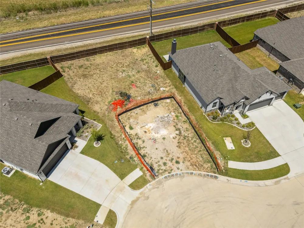 1996 Daybreak Drive Venus, TX 76009
