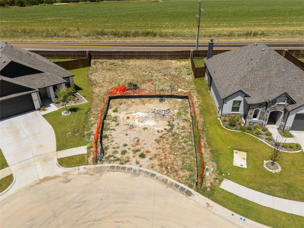 1996 Daybreak Drive Venus, TX 76009