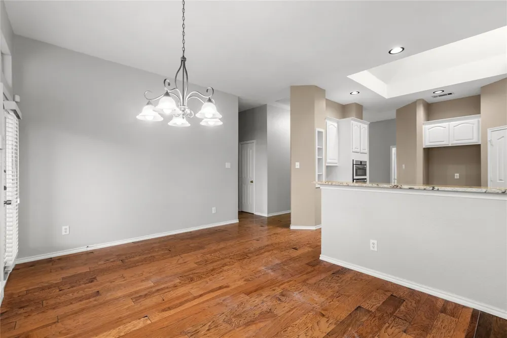 5825 Echo Bluff Drive Haltom City, TX 76137