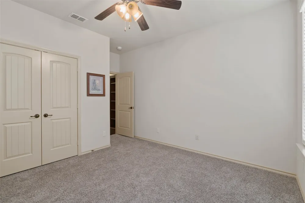 5813 Longmont Drive Denton, TX 76208