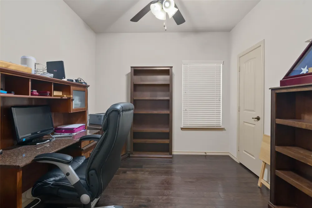 5813 Longmont Drive Denton, TX 76208