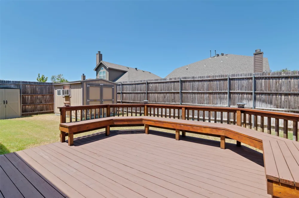 5813 Longmont Drive Denton, TX 76208