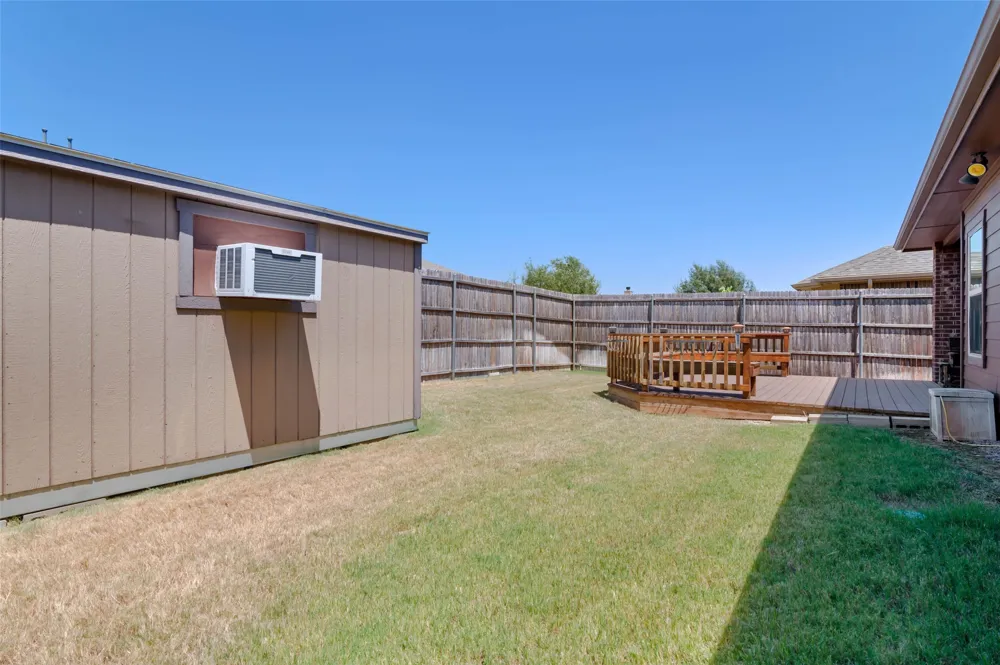 5813 Longmont Drive Denton, TX 76208
