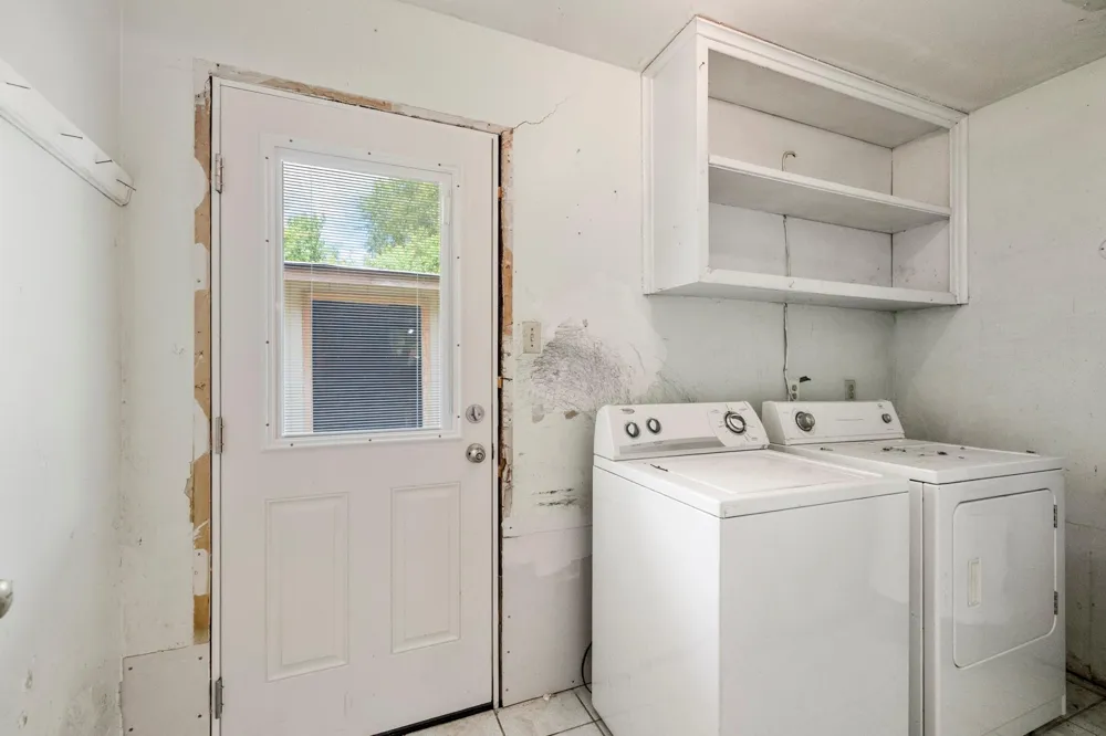 140 Friar Tuck Road Shepherd, TX 77371