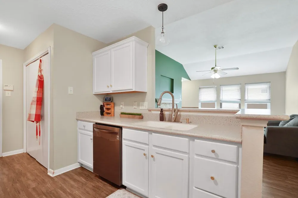 24826 Broad Pine Drive Huffman, TX 77336